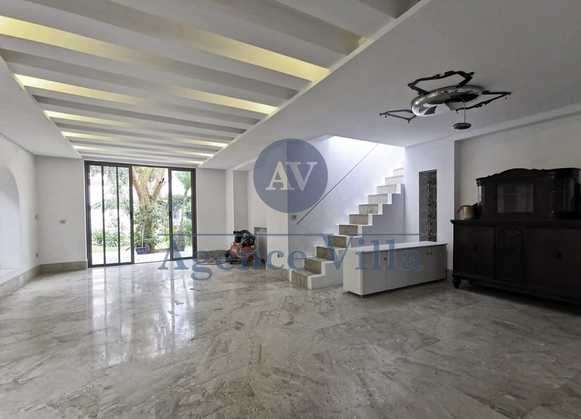 La Soukra&nbsp;La Soukra&nbsp;Location&nbsp;Duplex&nbsp;Superbe duplex s4 avec jardin � la soukra