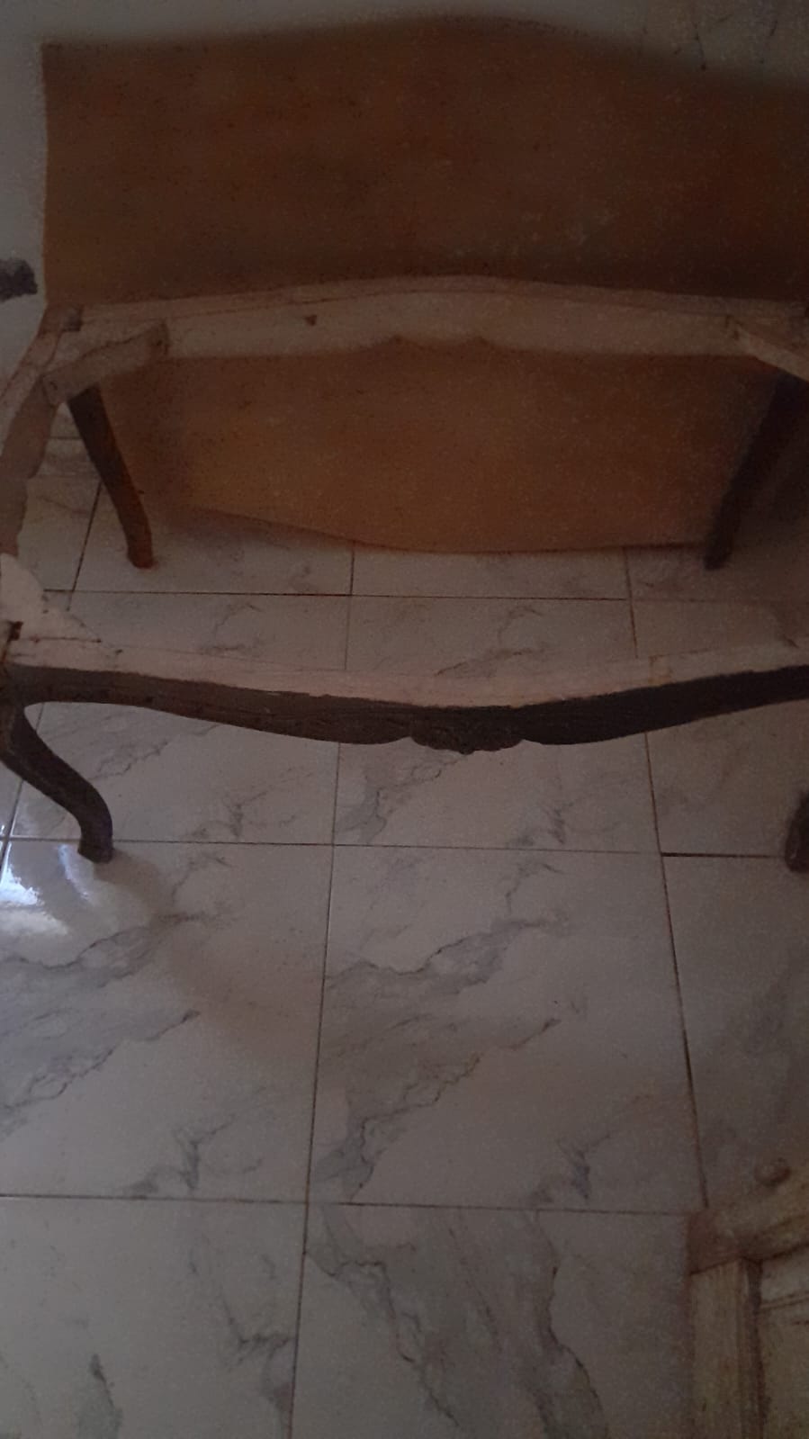 Ariana Ville&nbsp;Ariana&nbsp;Autres meubles&nbsp;Autres&nbsp;Bonne occasion