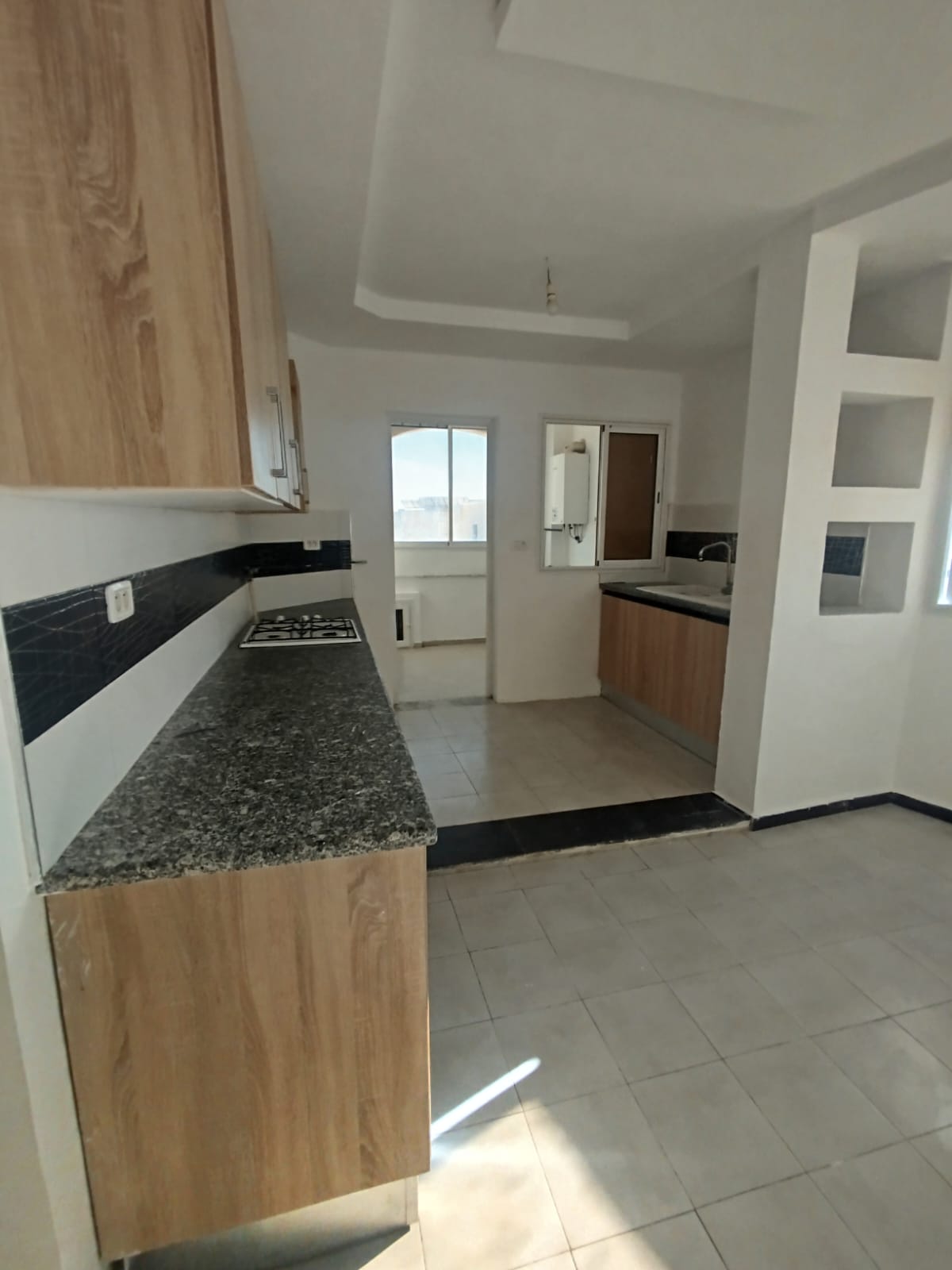 Hammam Chatt&nbsp;Borj Cedria&nbsp;Location&nbsp;Appart. 3 pi�ces&nbsp;�tage de villa