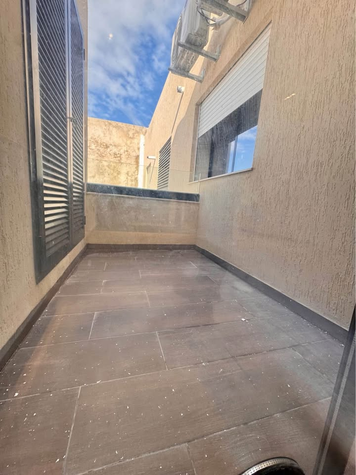 La Marsa&nbsp;El Aouina&nbsp;Location&nbsp;Appart. 1 pi�ce&nbsp;Appartement s1  jamais habit�