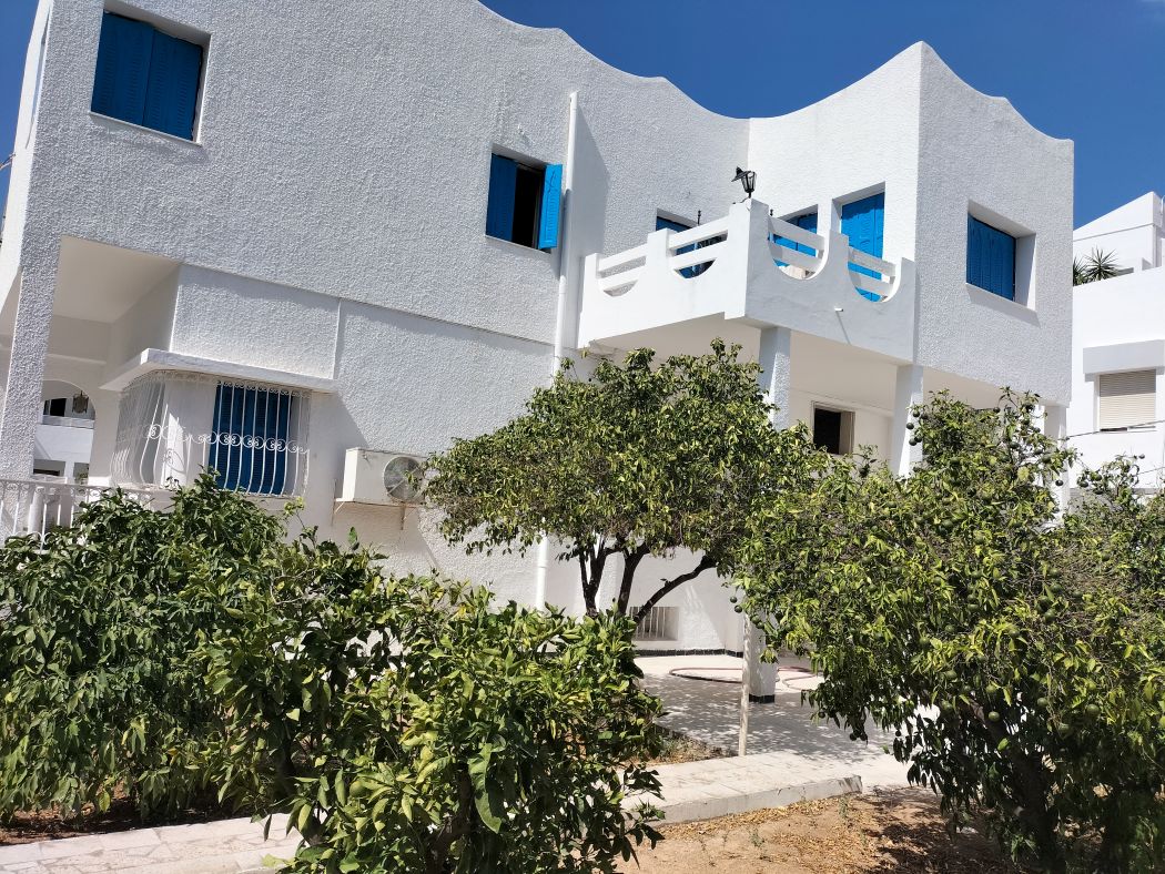 Mannouba&nbsp;Denden&nbsp;Vente&nbsp;Maisons&nbsp;Villa de bon standing sur deux nv ind�pendants