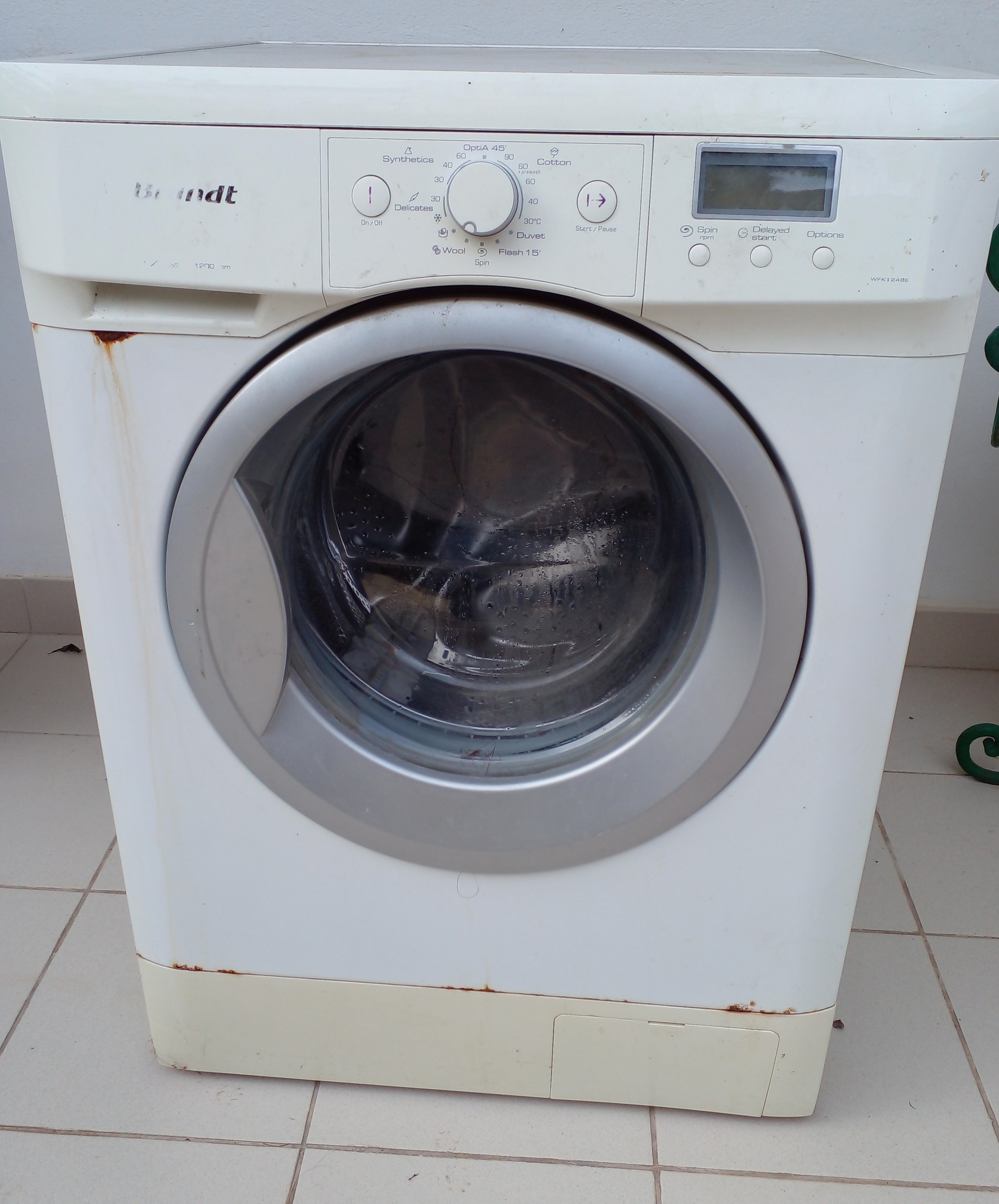 Ain Zaghouan&nbsp;Ain Zaghouan&nbsp;Lave-linge&nbsp;Autre&nbsp;Lave linge brant