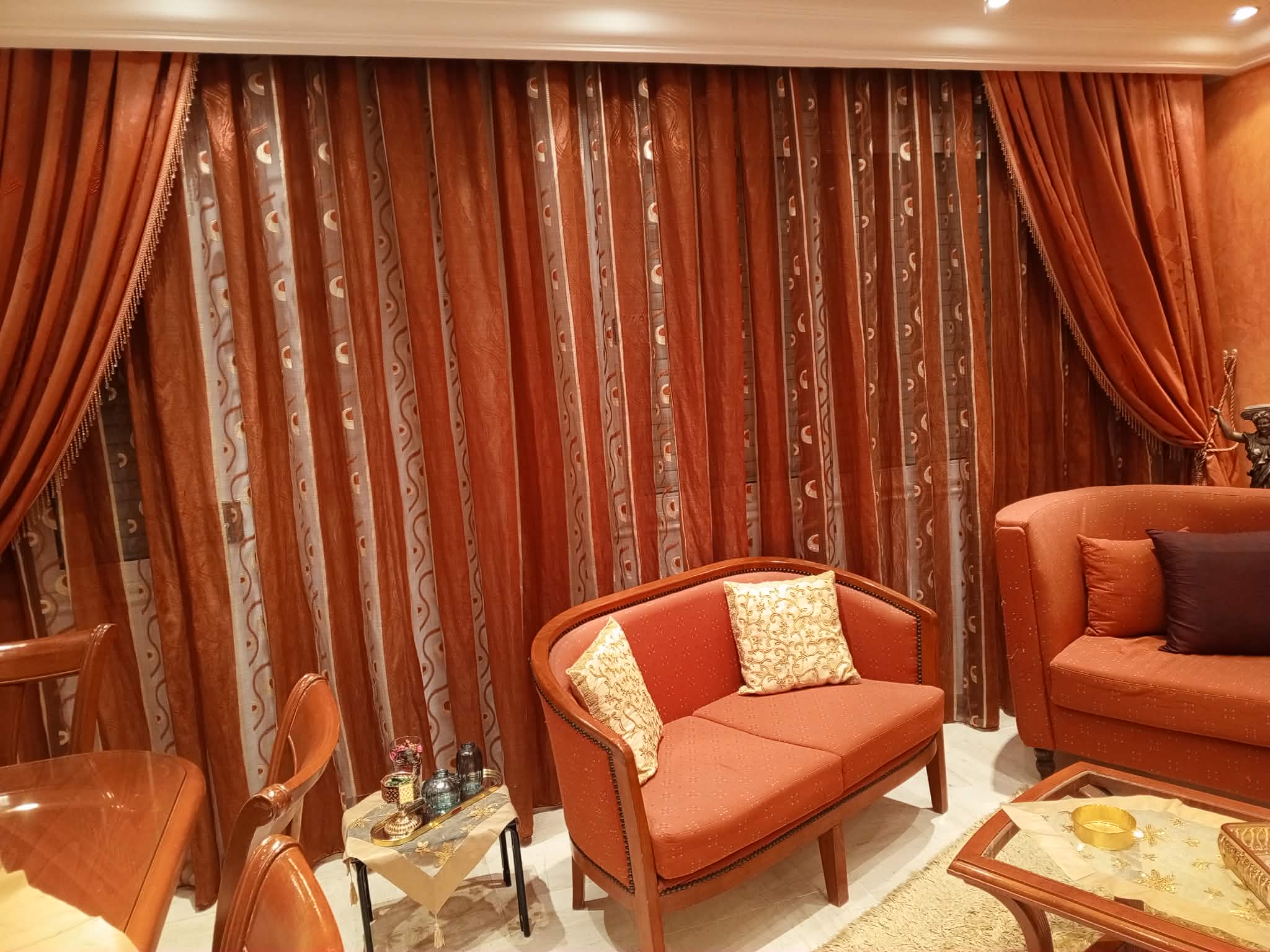 Raoued&nbsp;Jaafar 1&nbsp;Salon - Salle � manger &nbsp;Salons&nbsp;Salon 7 places