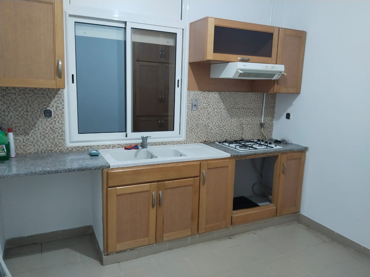 La Marsa&nbsp;El Aouina&nbsp;Location&nbsp;Appart. 2 pi�ces&nbsp;Appt s plus 1 cit� les palmeraies