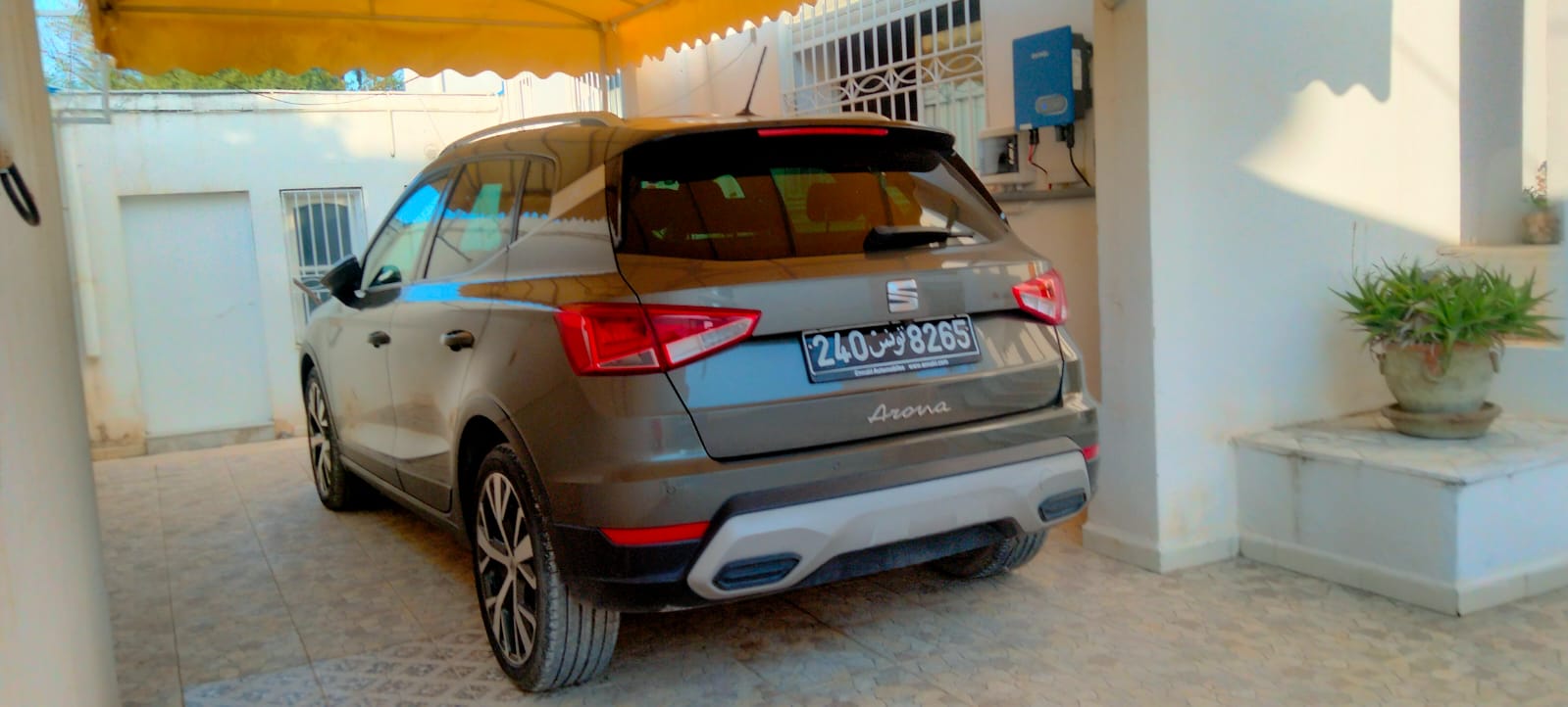 La Soukra&nbsp;Chotrana 2&nbsp;Seat&nbsp;Arosa&nbsp;Seat arona