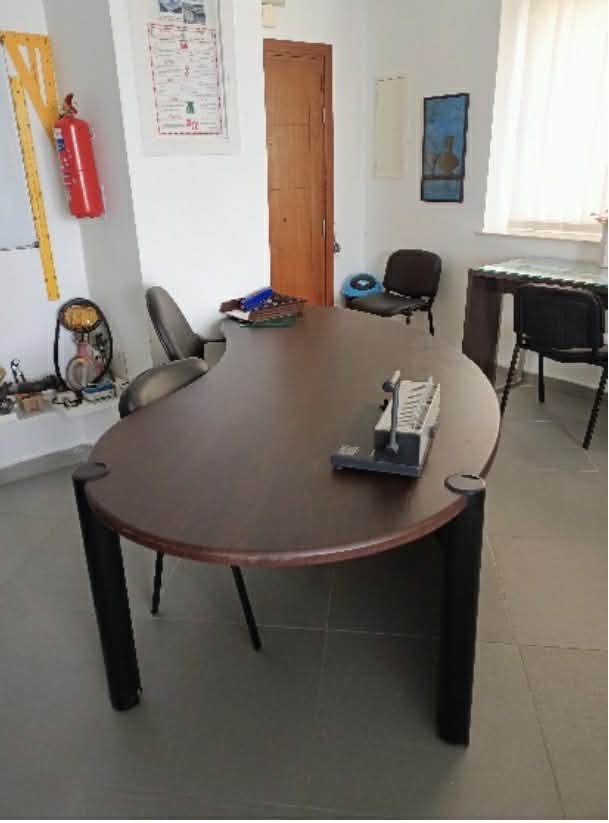 Cite El Khadra&nbsp;Zone urbaine nord&nbsp;Location&nbsp;Appart. 3 pi�ces&nbsp;Bureau  au cercle de bureau