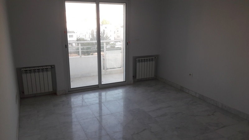 Mnihla&nbsp;Jardins d'el Menzah&nbsp;Location&nbsp;Appart. 1 pi�ce&nbsp;S2 r�sidence fares cit� el faouz � c�t� d'ennasr 2