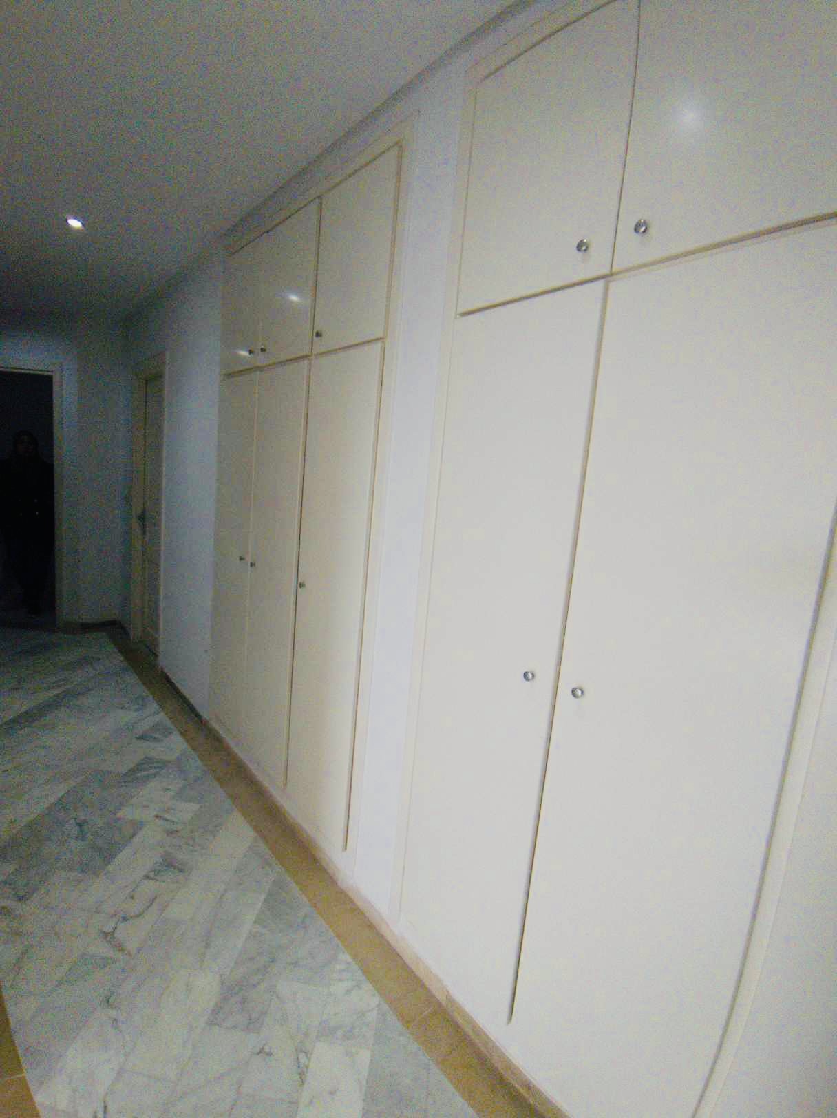 El Mourouj&nbsp;El Mourouj&nbsp;Vente&nbsp;Appart. 4 pi�ces&nbsp;Superbe appartement tr�s lumineux au mourouj 6