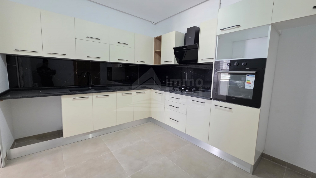 La Soukra&nbsp;Dar Fadhal&nbsp;Location&nbsp;Appart. 3 pi�ces&nbsp;Appartement s2 jamais habit� � la soukra