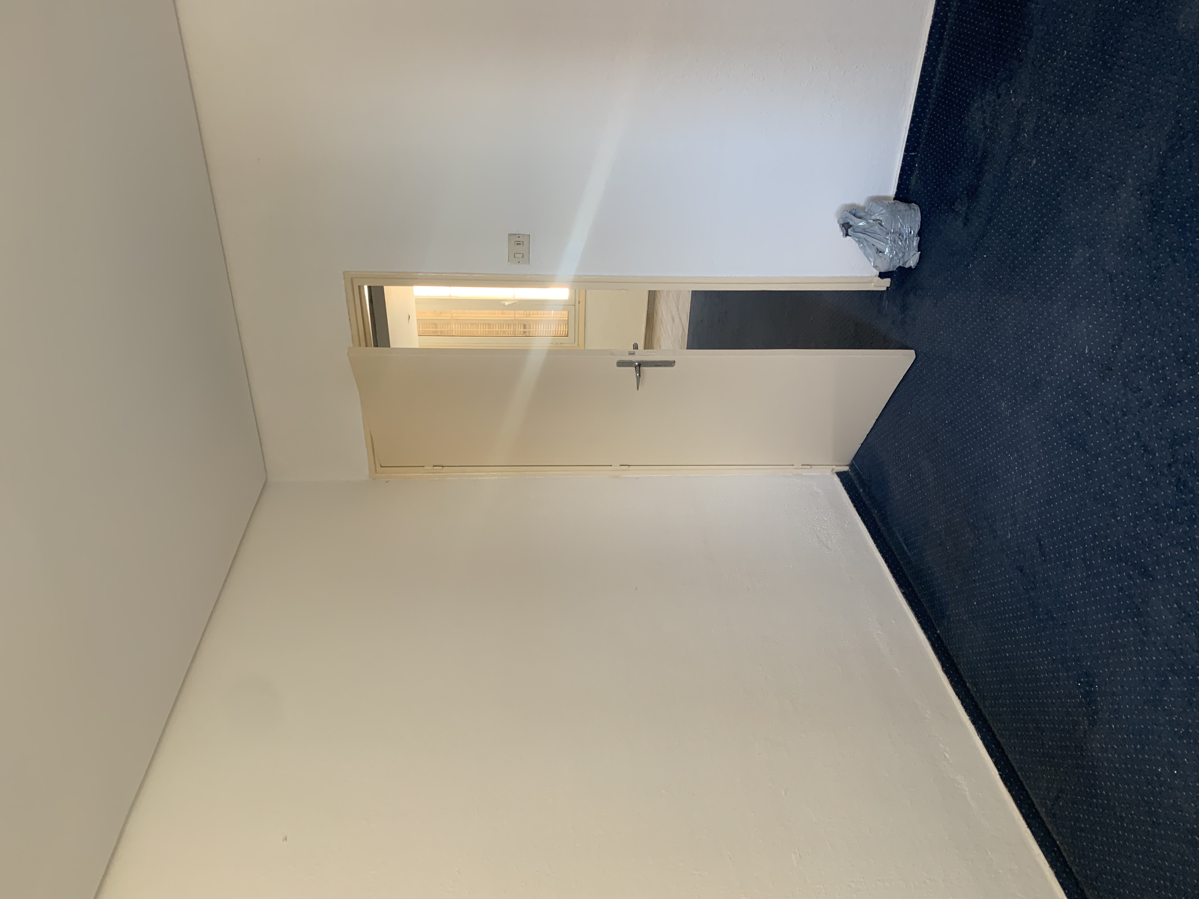 Bab Bhar&nbsp;Bab Bhar&nbsp;Bureaux & Commerces&nbsp;Bureau&nbsp;Bureau 3 pi�ces avenue de paris