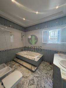 Nabeul&nbsp;Nabeul&nbsp;Location&nbsp;Appart. 1 pi�ce&nbsp; annuelle s2 au rdc meubl  ref659a