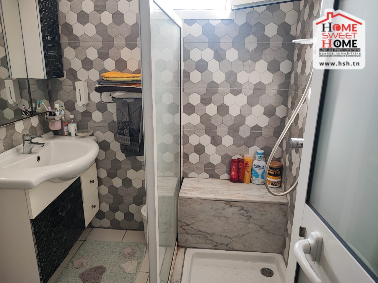 Bab Bhar&nbsp;Bab Bhar&nbsp;Vente&nbsp;Appart. 5 pi�ces+&nbsp;Immeuble lyne � bab fella  montfleury