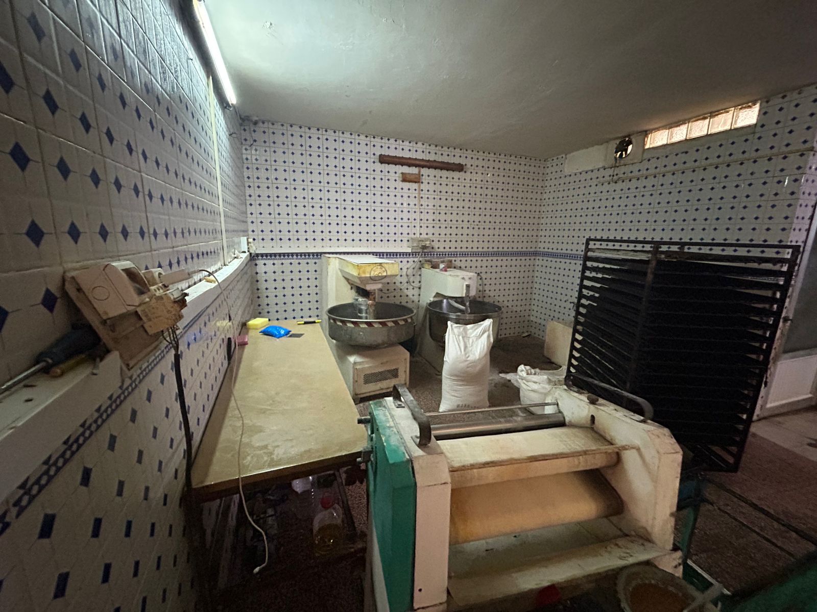 Douar Hicher&nbsp;Douar Hicher&nbsp;Vente&nbsp;Appart. 5 pi�ces+&nbsp;Immeuble kenzari � dawar hicher