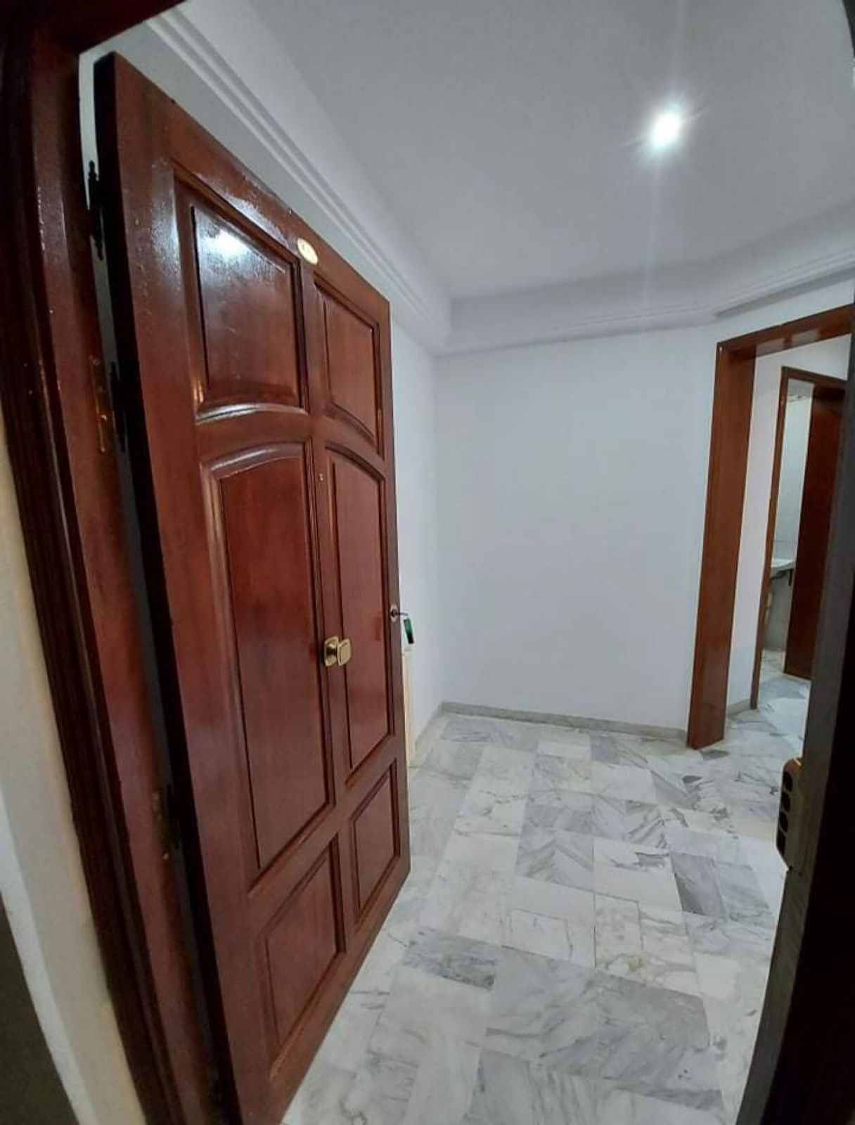 El Menzah&nbsp;El Manar 1&nbsp;Location&nbsp;Appart. 4 pi�ces&nbsp;App intersection el nasr manzah et manar