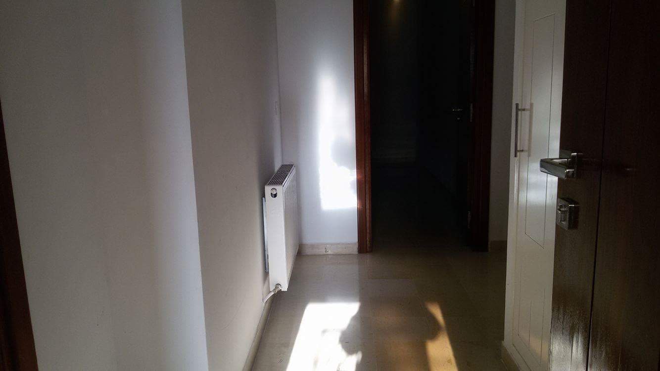 El Omrane&nbsp;Ras Tabia&nbsp;Location&nbsp;Appart. 3 pi�ces&nbsp;Grand appart tr�s haut standing cit� skik