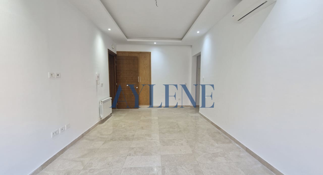 Ain Zaghouan&nbsp;Jardins de Carthage&nbsp;Location&nbsp;Appart. 1 pi�ce&nbsp;S1  aux jardins de carthage