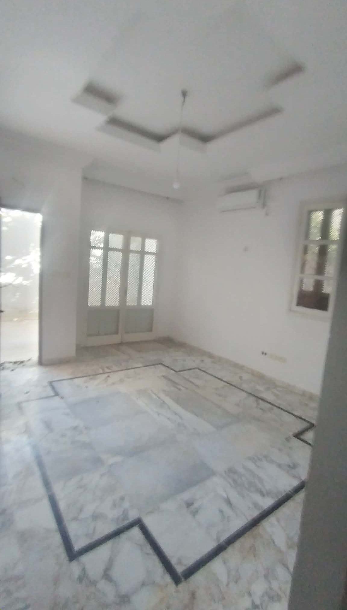 Raoued&nbsp;Cite El Ghazala 1&nbsp;Location&nbsp;Appart. 2 pi�ces&nbsp;Excellent studio la gazele pr�s p�l technog tijari