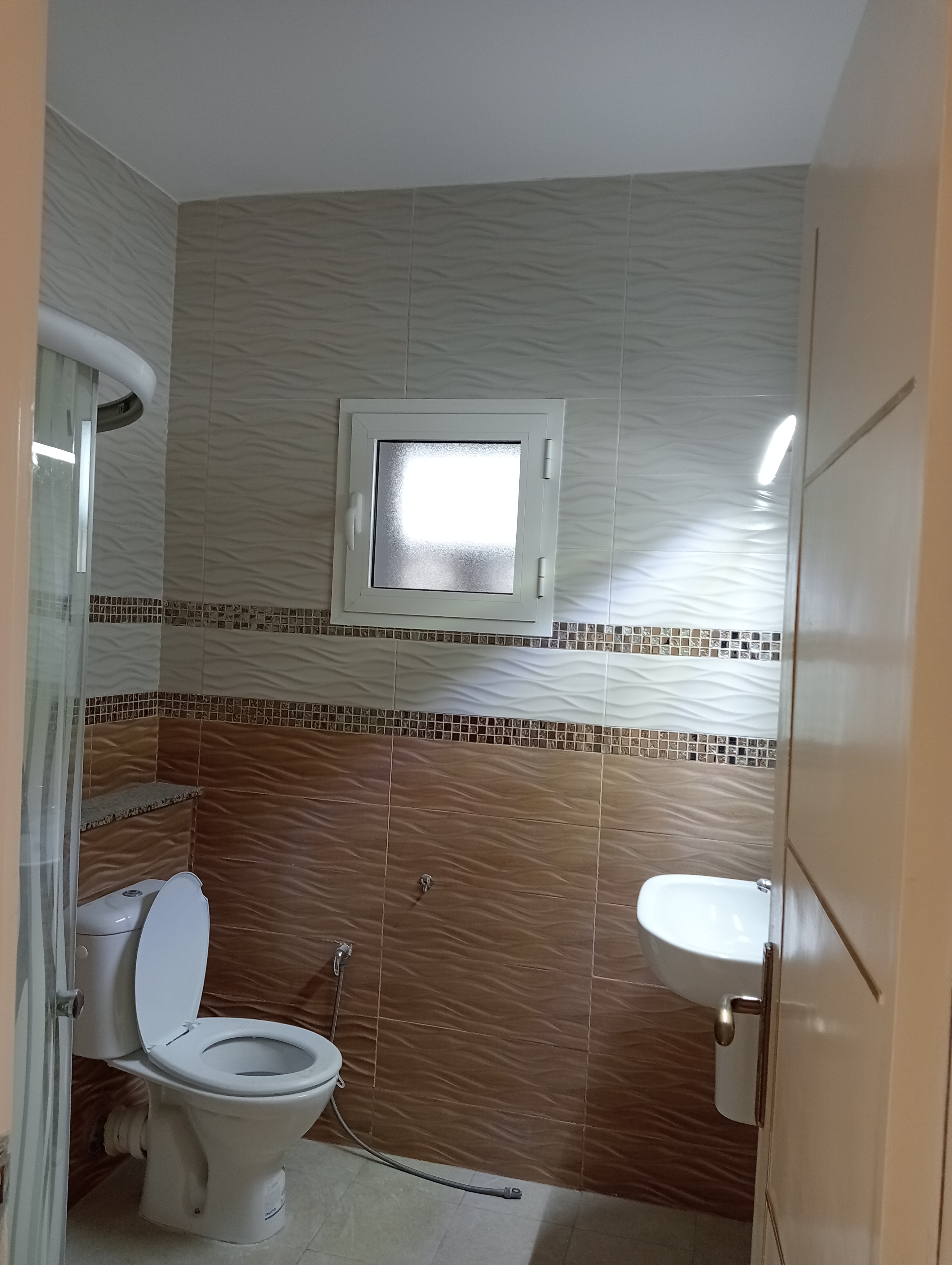 Monastir&nbsp;Monastir&nbsp;Location&nbsp;Appart. 3 pi�ces&nbsp;S2 r�nov� votre ville dans imm convoit�