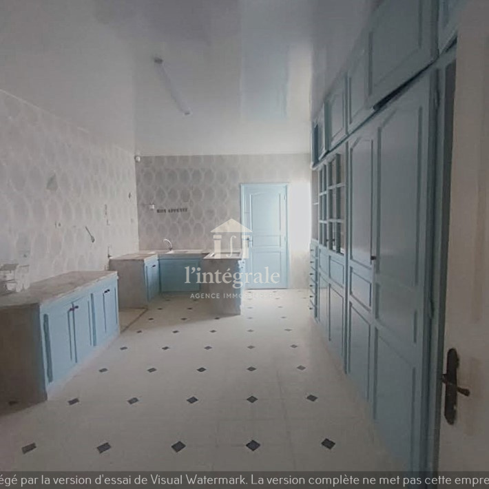 Ariana Ville&nbsp;Cite Ennasr 2&nbsp;Location&nbsp;Appart. 4 pi�ces&nbsp;Grand �tage de villa s3 enasser2