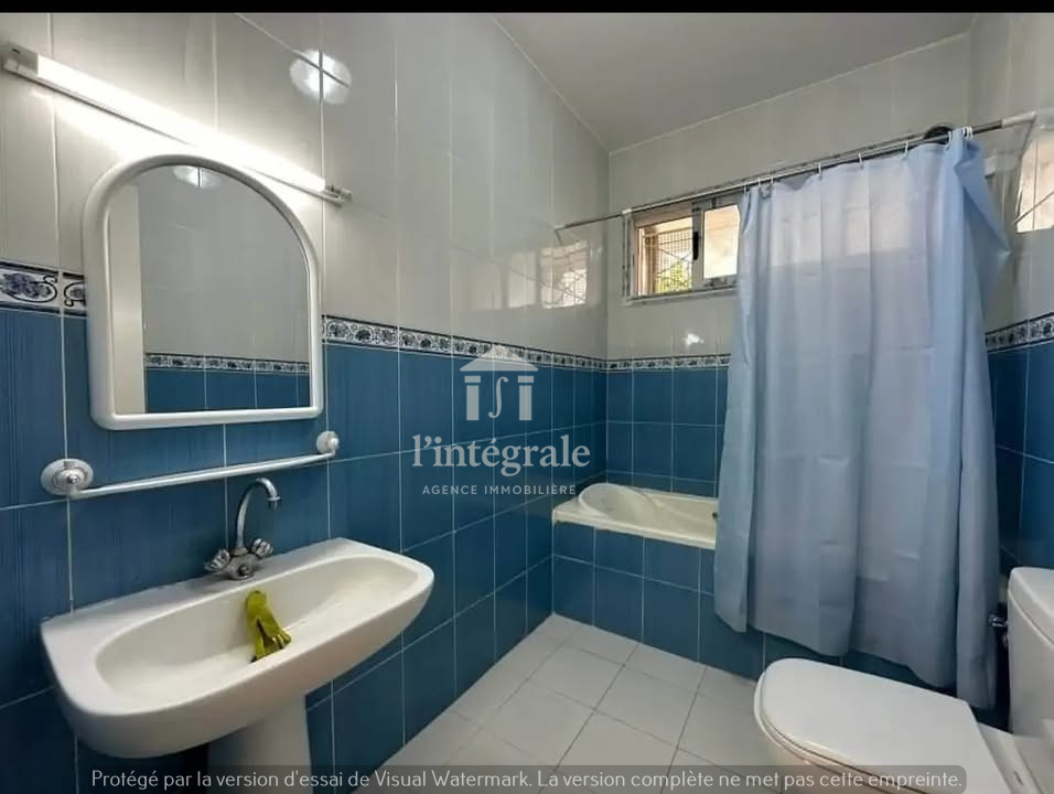 Ariana Ville&nbsp;El Menzah 5&nbsp;Location&nbsp;Appart. 3 pi�ces&nbsp;S2 rez de chauss�e avec jardin