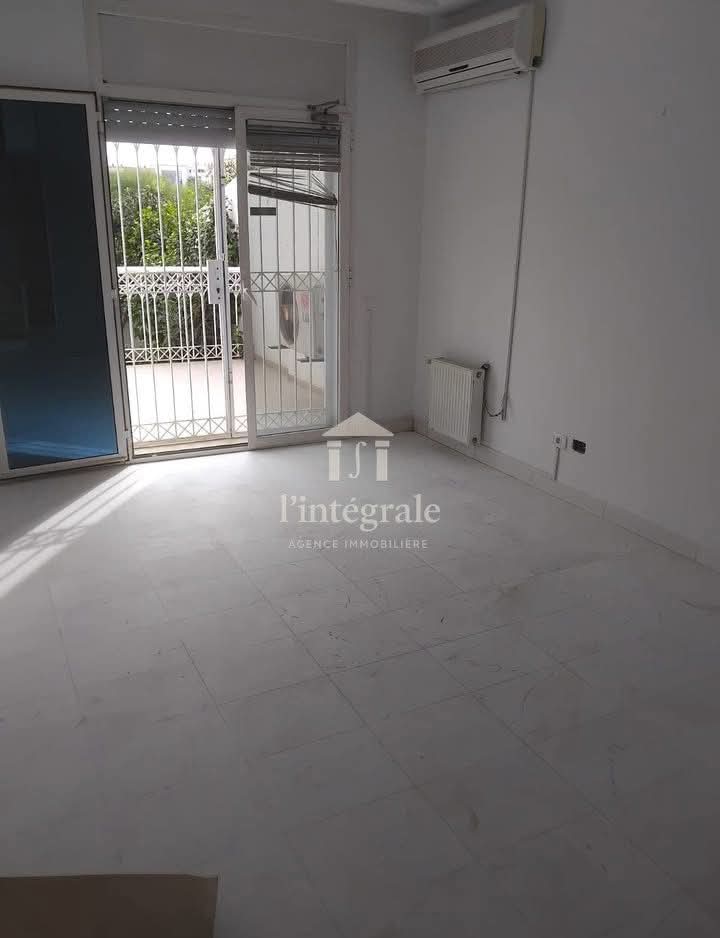 Cite El Khadra&nbsp;Zone urbaine nord&nbsp;Bureaux & Commerces&nbsp;Bureau&nbsp;H4 bureau au rez de chauss�e  ind�pendant