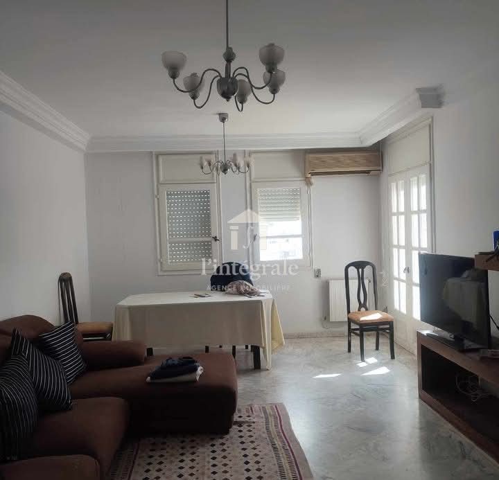 Ariana Ville&nbsp;Cite Ennasr 2&nbsp;Location&nbsp;Appart. 4 pi�ces&nbsp;S3 vide enasser2