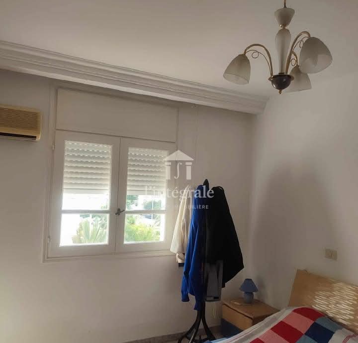 Ariana Ville&nbsp;Cite Ennasr 2&nbsp;Location&nbsp;Appart. 4 pi�ces&nbsp;S3 vide enasser2