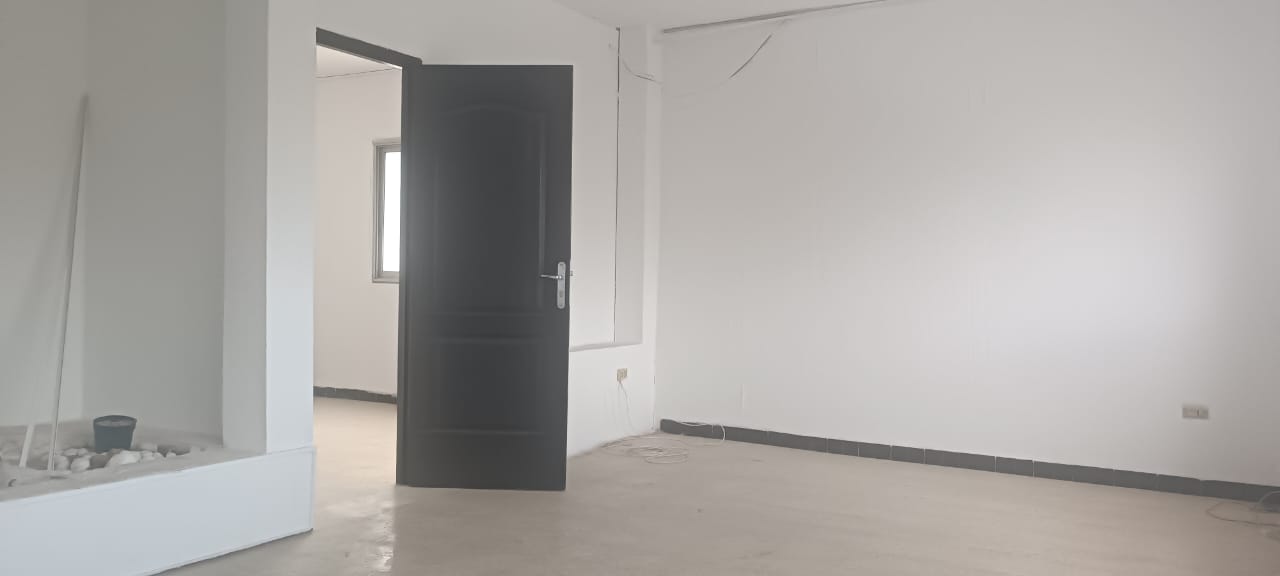 El Menzah&nbsp;El Manar 2&nbsp;Bureaux & Commerces&nbsp;Bureau&nbsp;Bureau h6 moyen standing au manar 3