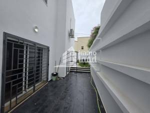 Mnihla&nbsp;Jardins d'el Menzah&nbsp;Vente&nbsp;Maisons&nbsp;Villa de 452m2 terrain et 400m2 btit