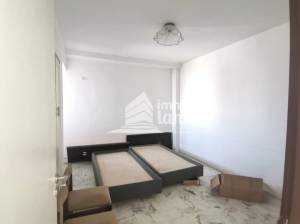 Ariana Ville&nbsp;El Menzah 5&nbsp;Vente&nbsp;Maisons&nbsp;Villa de 800 m2 sur artre principale menzah 5