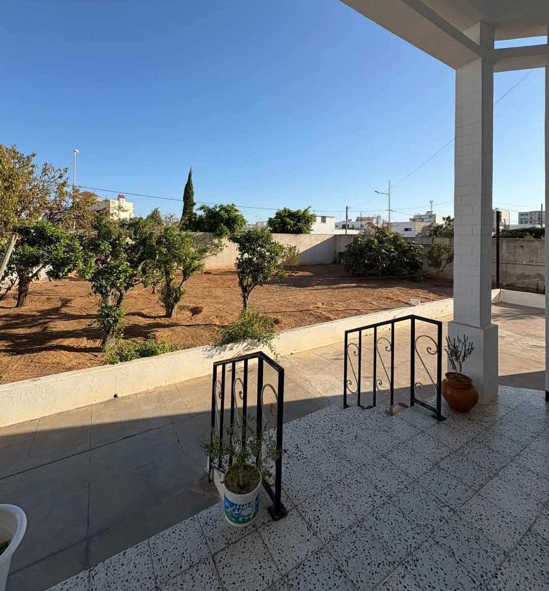 Sfax Ville&nbsp;Caid Mhamed&nbsp;Terrain&nbsp;Terrain nu&nbsp;Sfax bouzayen vnt ter 1050m2