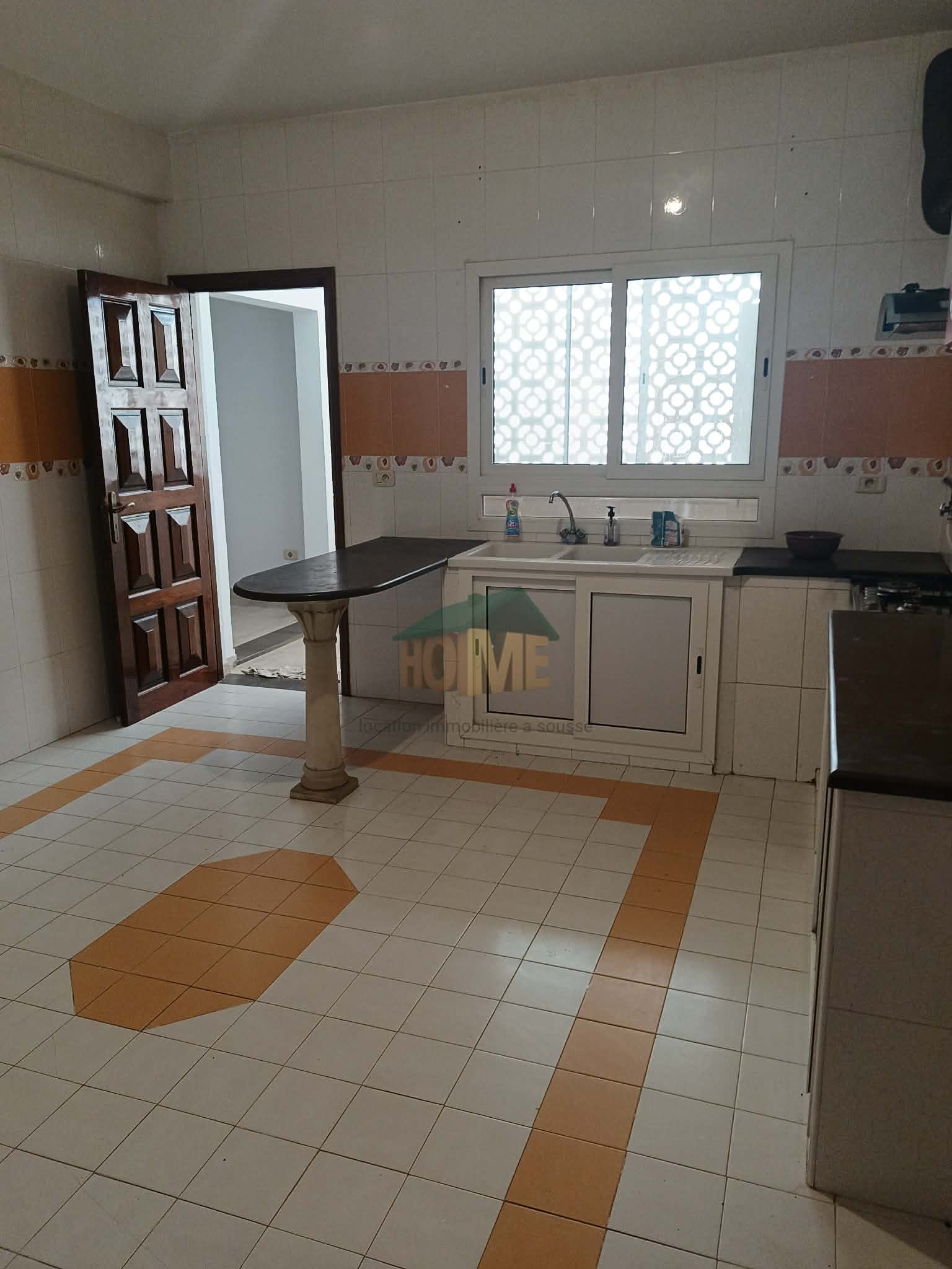 Sousse Jaouhara&nbsp;Sahloul&nbsp;Location&nbsp;Appart. 1 pi�ce&nbsp;S1 rdc sans meuble