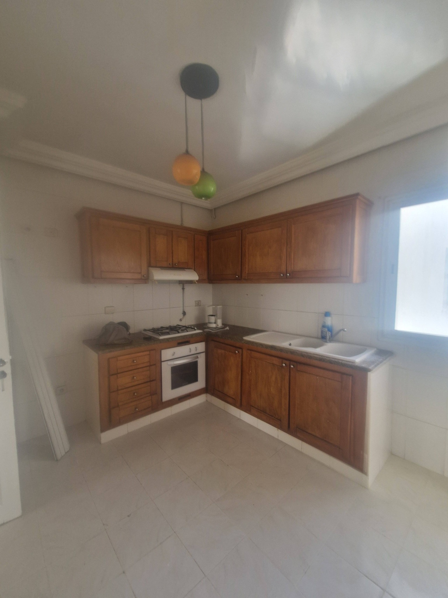 Ariana Ville&nbsp;Cite Ennasr 2&nbsp;Location&nbsp;Appart. 4 pi�ces&nbsp;S3 cot� salim school