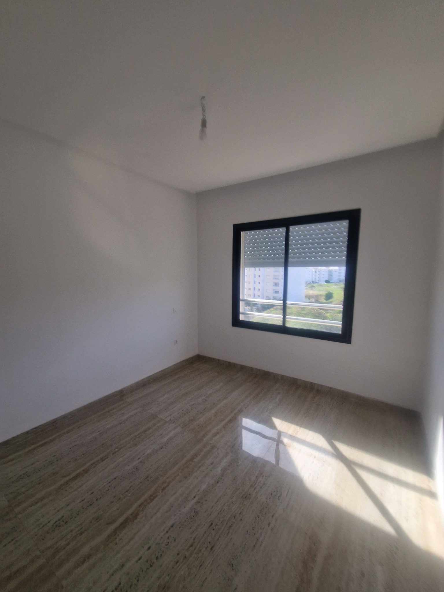 Ariana Ville&nbsp;Cite Ennasr 2&nbsp;Location&nbsp;Appart. 4 pi�ces&nbsp;S3  haut standing cot� salim school