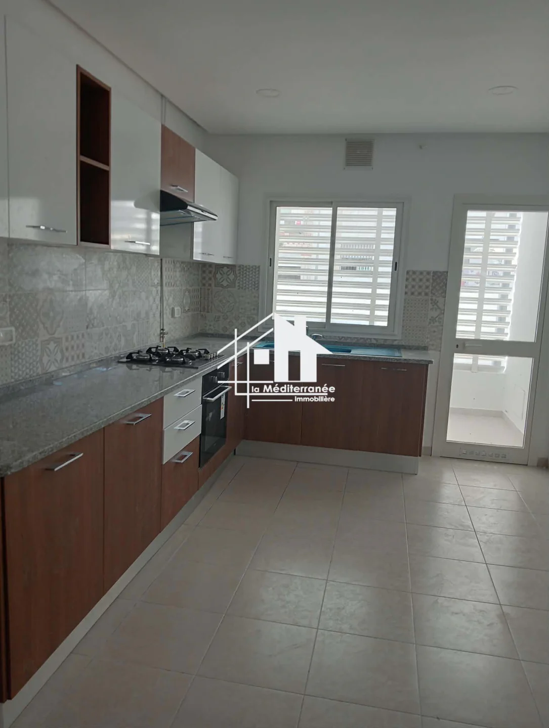 Ezzahra&nbsp;Ezzahra&nbsp;Location&nbsp;Appart. 2 pi�ces&nbsp;Appartement rdc s2 a ezzahra