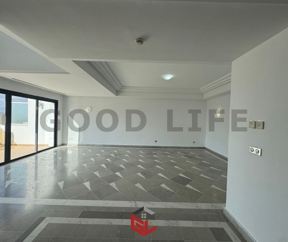 La Marsa&nbsp;Berge Du Lac&nbsp;Location&nbsp;Duplex&nbsp;Duplex en s3 avec chambre de service au lac 2