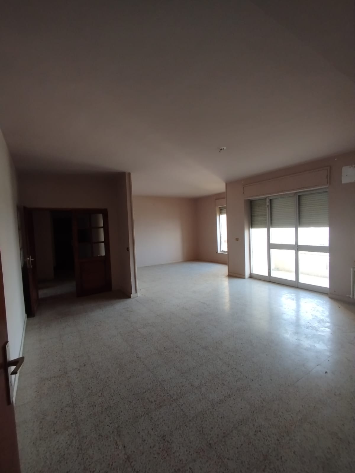 Ariana Ville&nbsp;El Menzah 5&nbsp;Vente&nbsp;Appart. 5 pi�ces+&nbsp;Un spacieux appartement s4 � menzah5