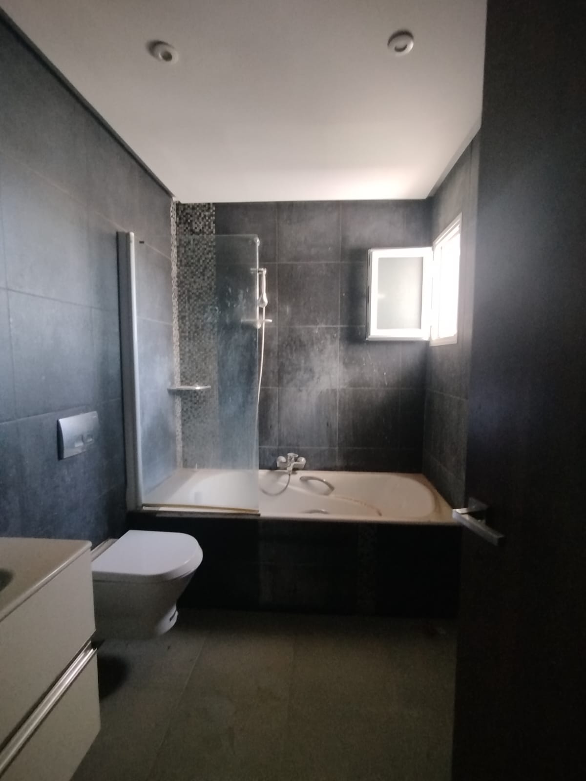 Mnihla&nbsp;Cite Ennasr&nbsp;Location&nbsp;Appart. 4 pi�ces&nbsp;Un spacieux et lumineux duplex s2 � ennasr