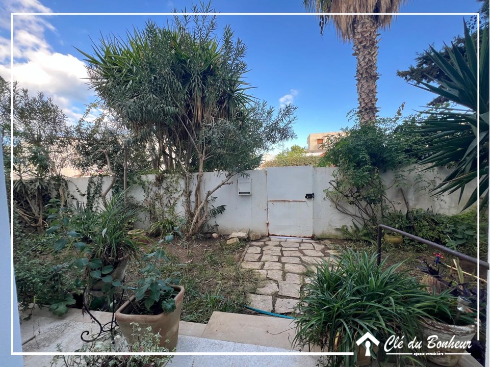 La Marsa&nbsp;Cite Du Stade&nbsp;Vente&nbsp;Duplex&nbsp;Duplex avec jardin � la marsa