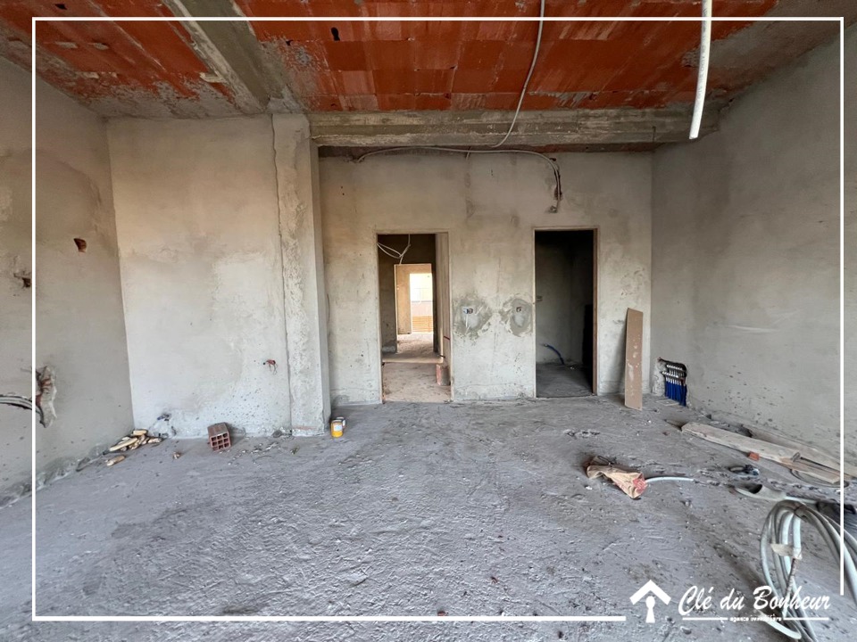 La Soukra&nbsp;La Soukra&nbsp;Vente&nbsp;Maisons&nbsp;Deux villas inachev�es � rue du parc