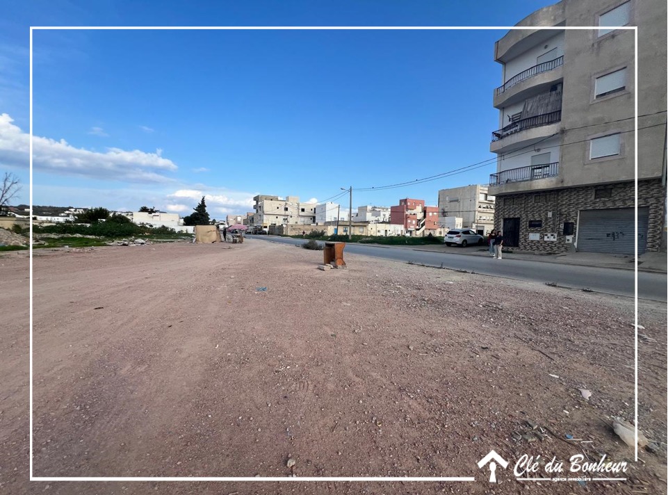 La Marsa&nbsp;Cite Bhar Lazreg&nbsp;Terrain&nbsp;Terrain nu&nbsp;Terrain commercial � bhar lazrak