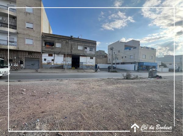 La Marsa&nbsp;Cite Bhar Lazreg&nbsp;Terrain&nbsp;Terrain nu&nbsp;Terrain commercial � bhar lazrak