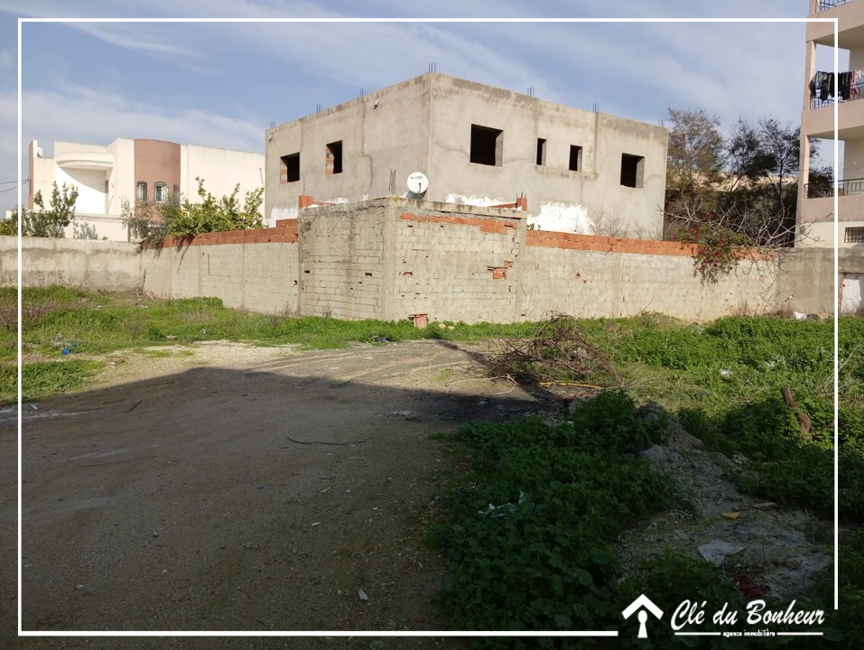 Raoued&nbsp;Raoued&nbsp;Terrain&nbsp;Terrain nu&nbsp;Superbe terrain � raoued