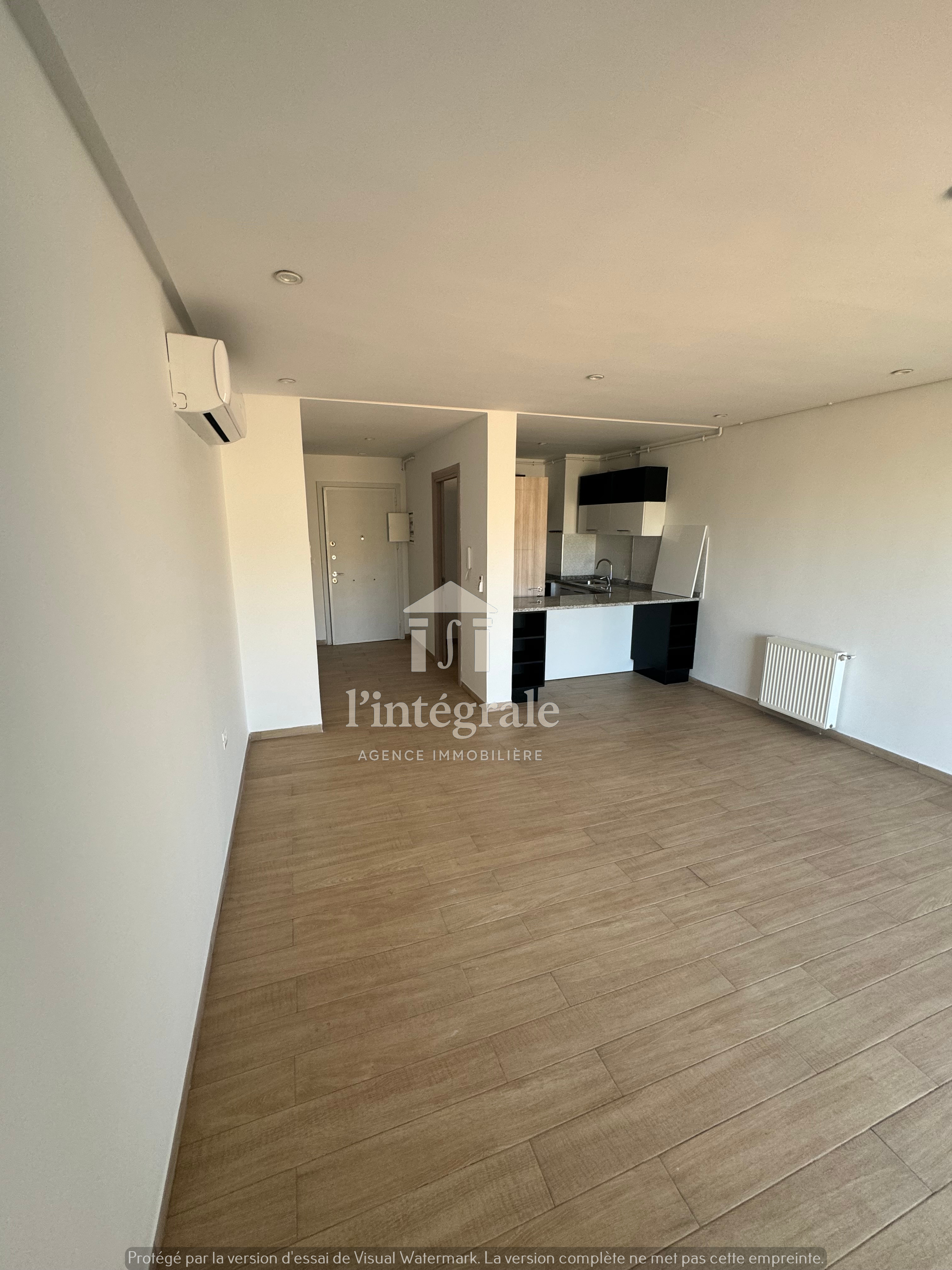 Ariana Ville&nbsp;Cite Ennasr 2&nbsp;Location&nbsp;Appart. 2 pi�ces&nbsp;Spacieux s1 de tr�s haut standing