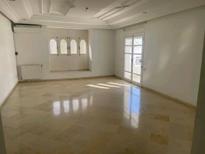 Ariana Ville&nbsp;Cite Ennasr 2&nbsp;Location&nbsp;Appart. 4 pi�ces&nbsp;Appart s 3 cit� nasr 1