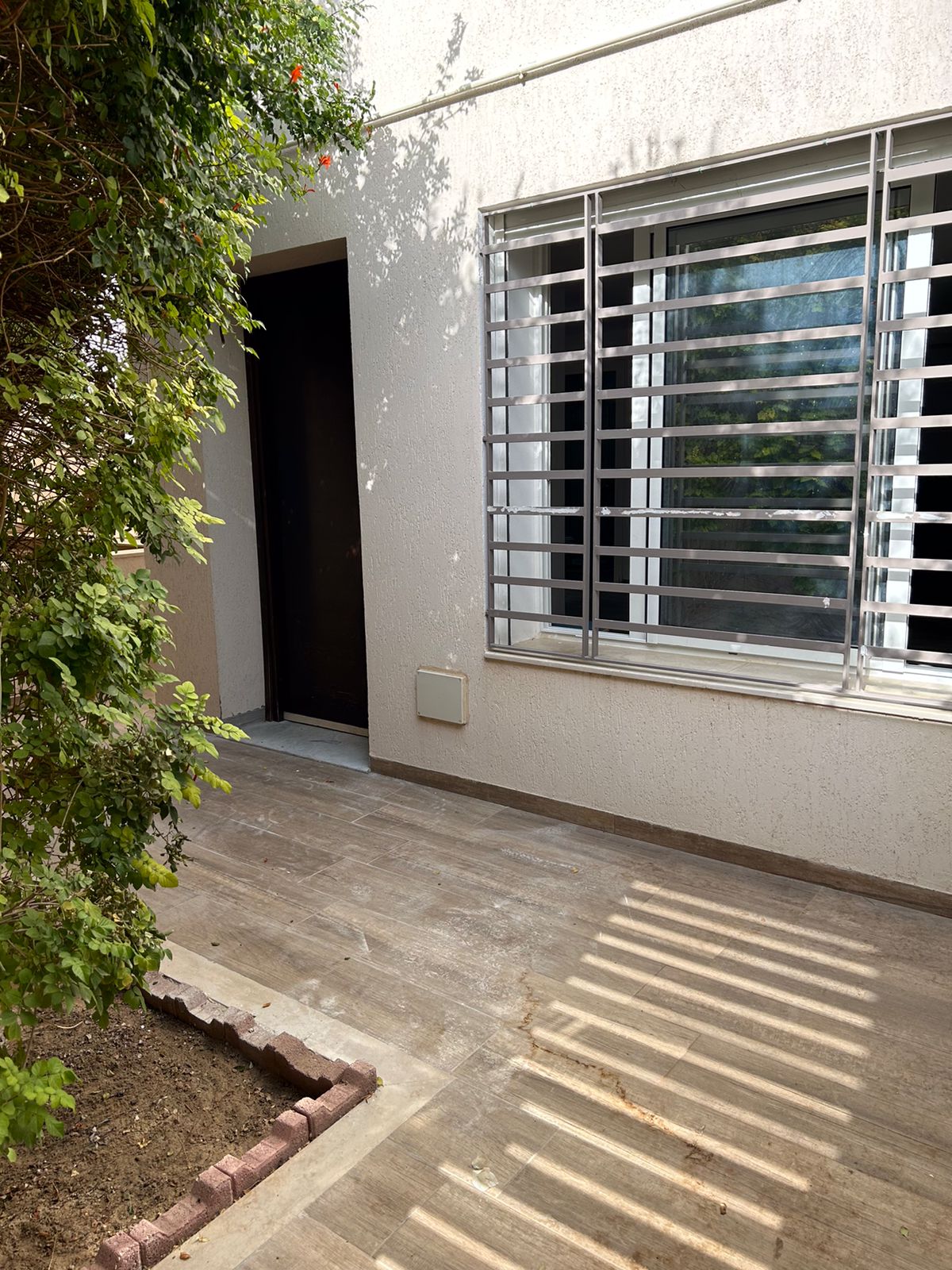 Mnihla&nbsp;Jardins d'el Menzah&nbsp;Location&nbsp;Appart. 2 pi�ces&nbsp;S plus 1 jardin d'el menzah 2