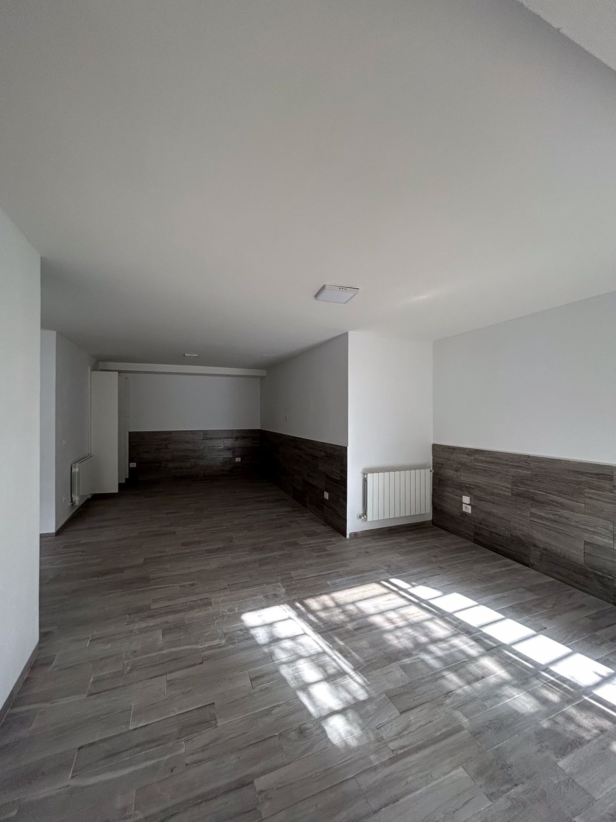 Mnihla&nbsp;Jardins d'el Menzah&nbsp;Location&nbsp;Appart. 2 pi�ces&nbsp;S plus 1 jardin d'el menzah 2