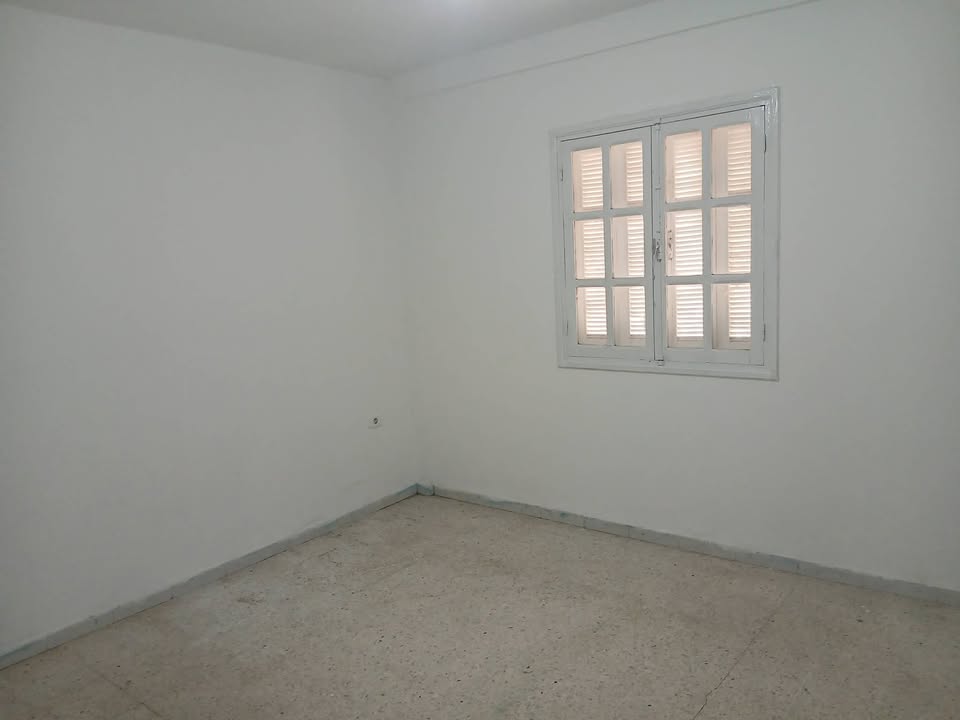 El Mourouj&nbsp;El Mourouj&nbsp;Location&nbsp;Appart. 3 pi�ces&nbsp;App mohamed mourouj 4