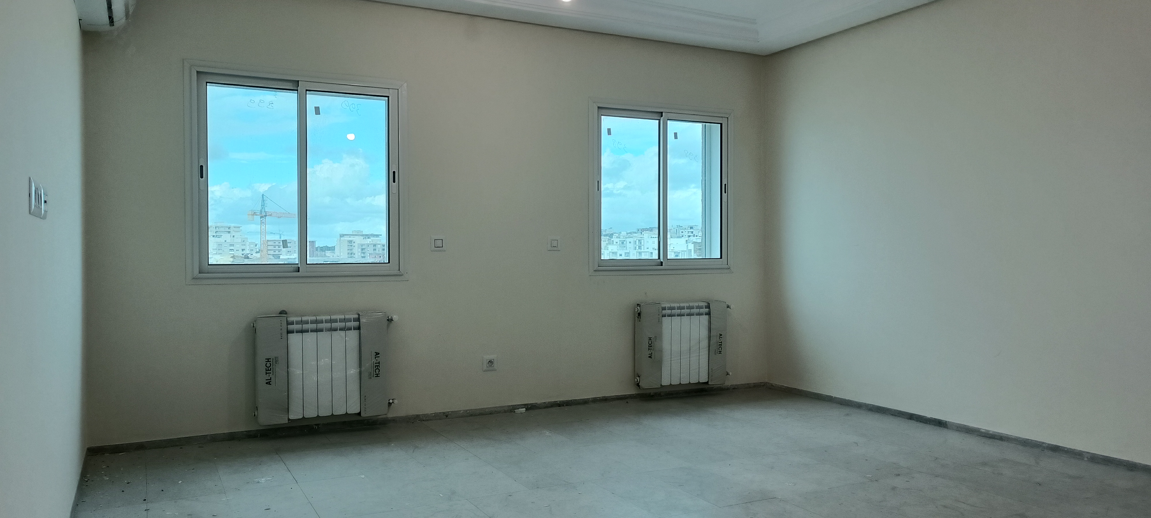 Mnihla&nbsp;Jardins d'el Menzah&nbsp;Bureaux & Commerces&nbsp;Bureau&nbsp;Bureau neuf en a2 � usage m�dical ou administratif