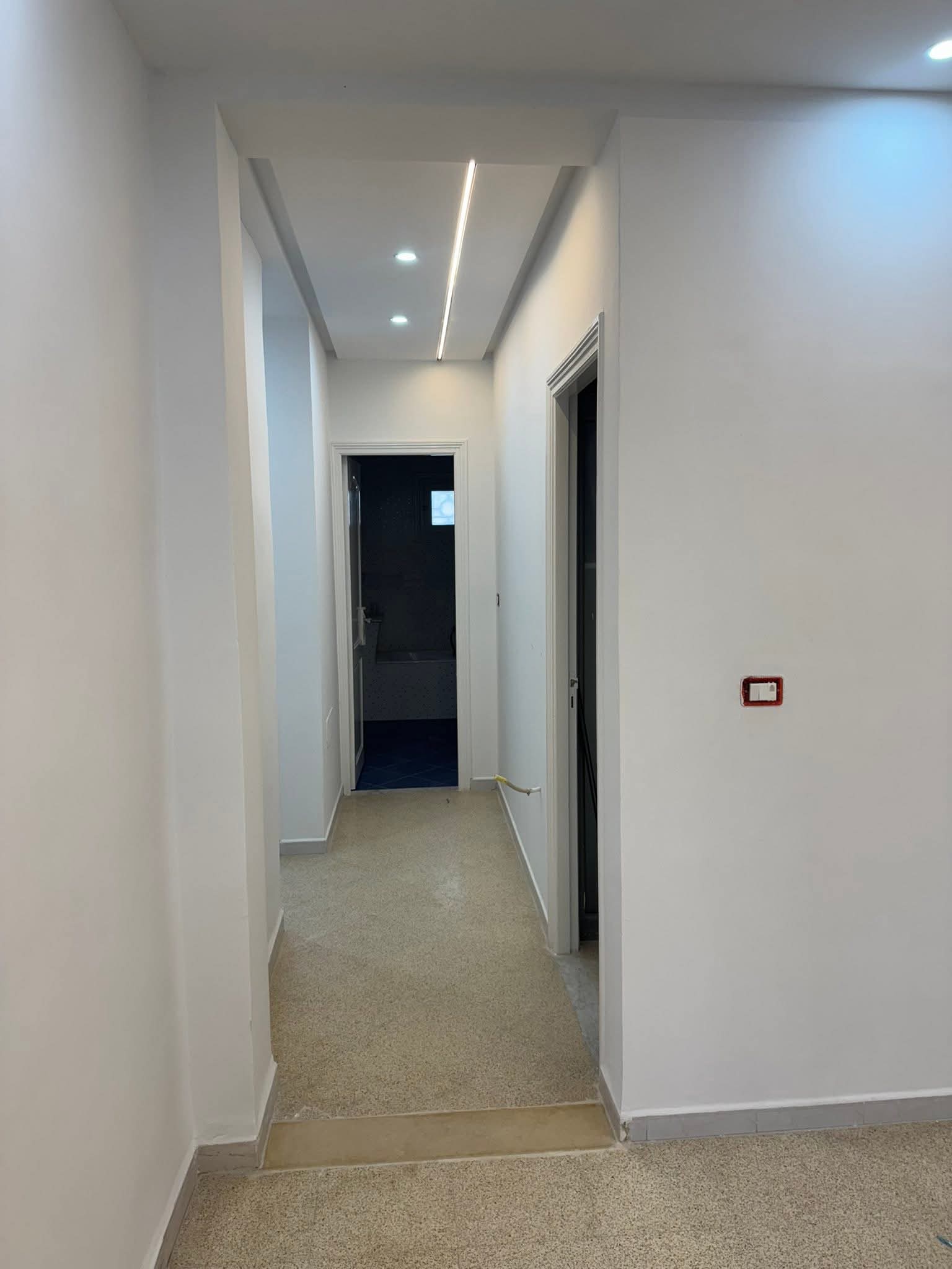 El Mourouj&nbsp;El Mourouj&nbsp;Location&nbsp;Appart. 4 pi�ces&nbsp;Bureau en face m�tro mourouj3